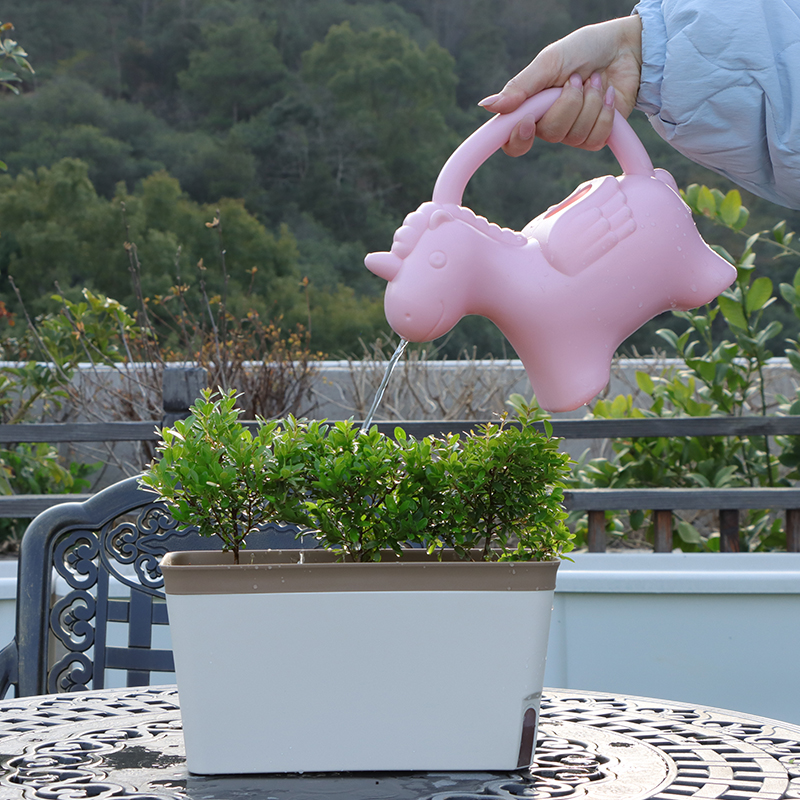 SH-1008 Little Unicorn Watering Can