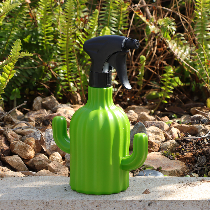 SH-0112/0114 Cactus-Shaped Watering Can