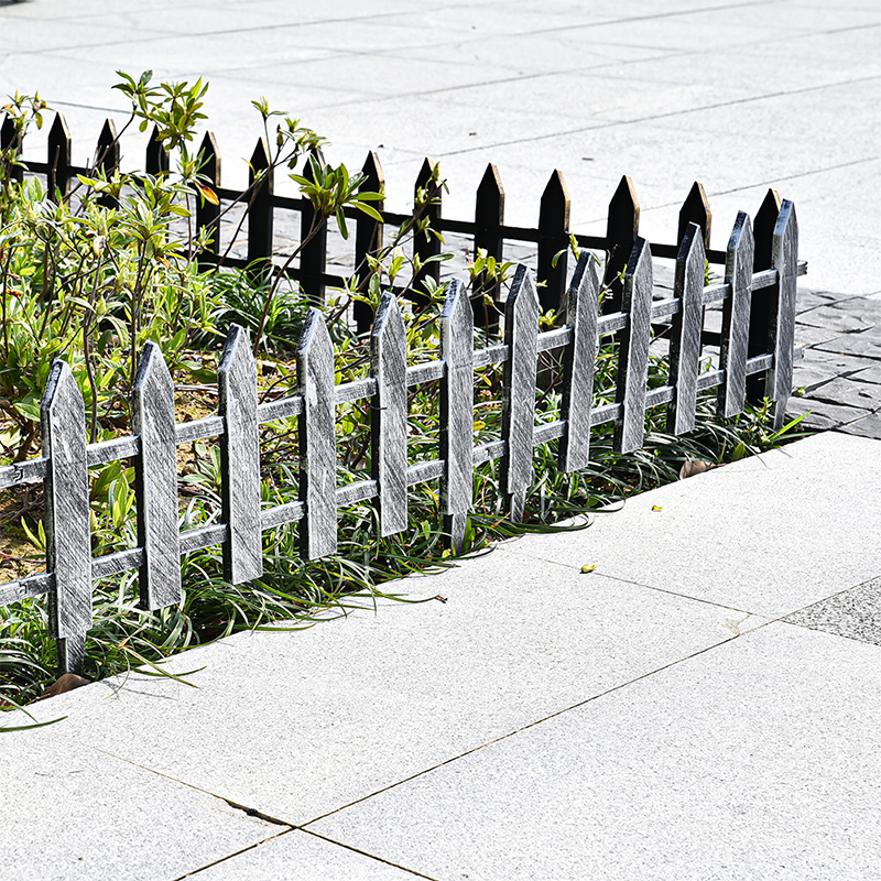 WL-003 Cost-effective Plastic Garden Fence