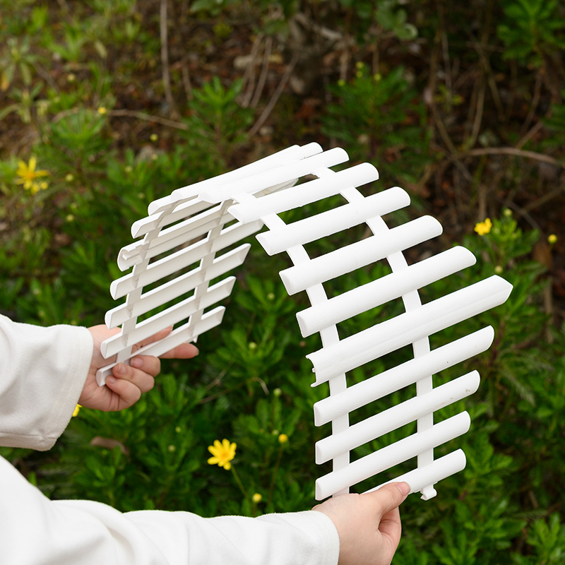 WL-005 Sturdy Plastic Garden Fence