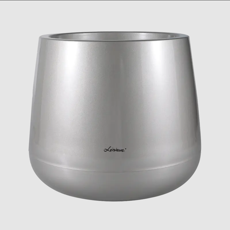 Can a Painted Flower Pot Redefine Modern Decor?