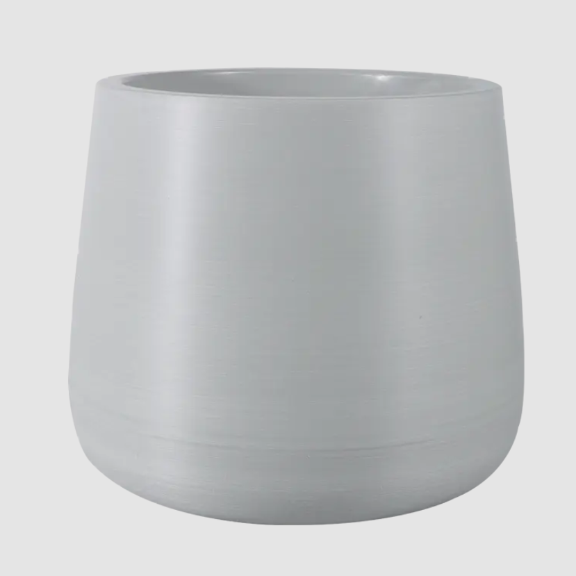 How Does ZX-1 Matte-frosted Textured Brushed Flower Pot Adapt Spaces?