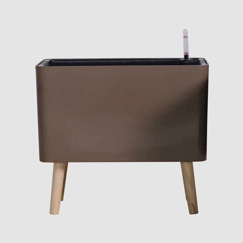 What Makes Painted Flower Pot Designs Practical For Balconies?